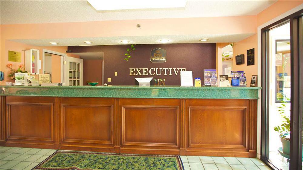 Red Roof Inn & Suites Rome Dalaman gambar