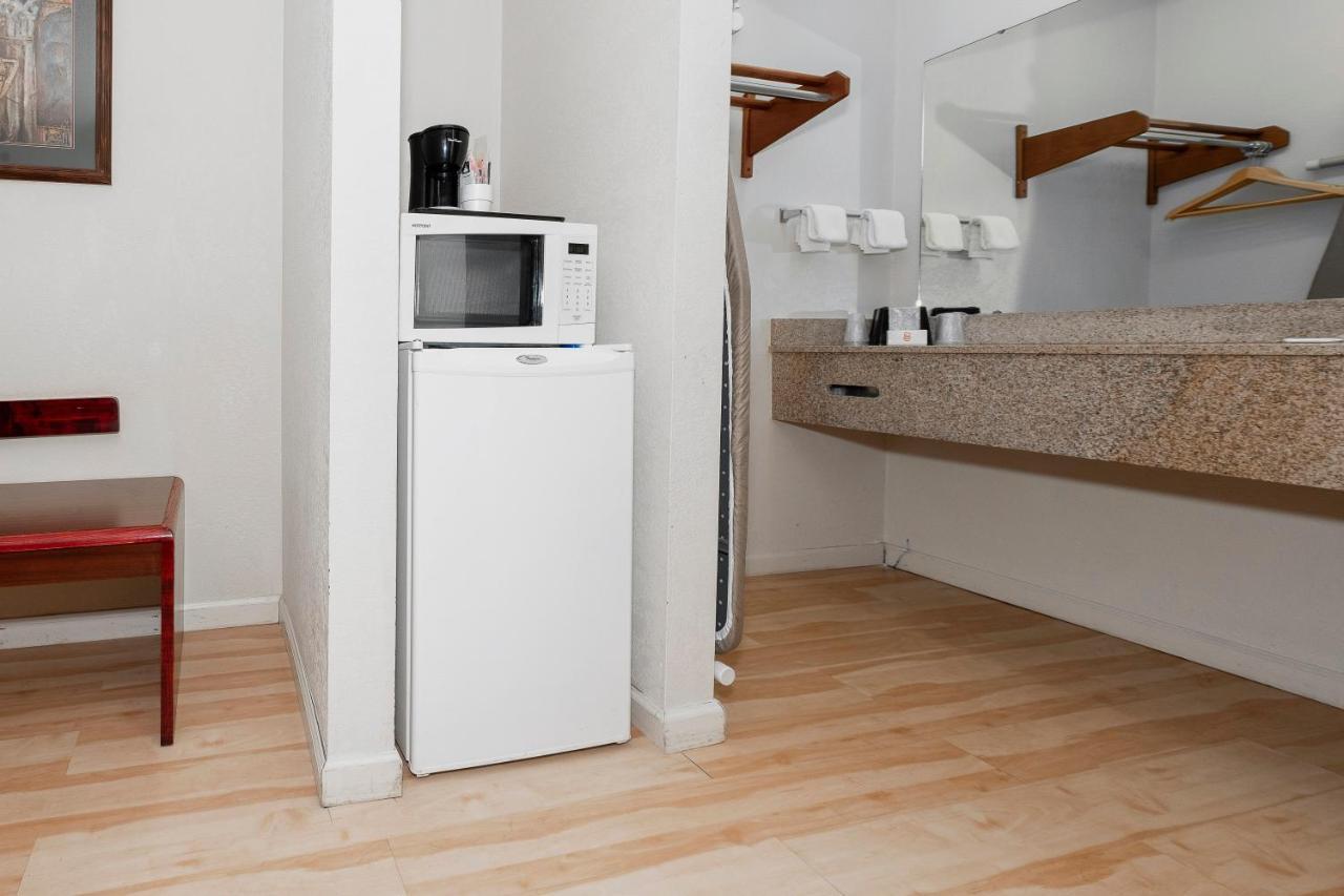 Red Roof Inn & Suites Rome Luaran gambar
