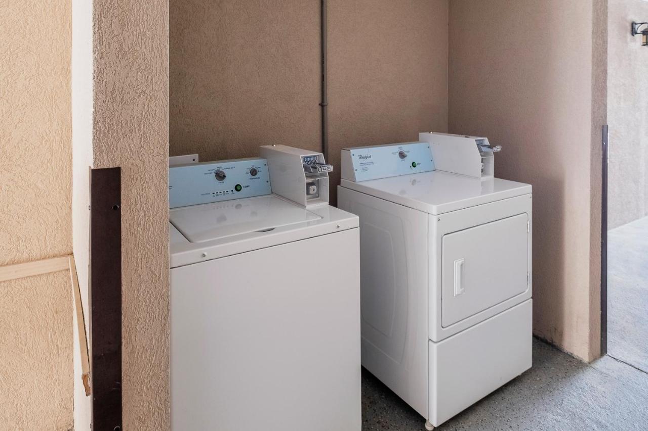 Red Roof Inn & Suites Rome Luaran gambar