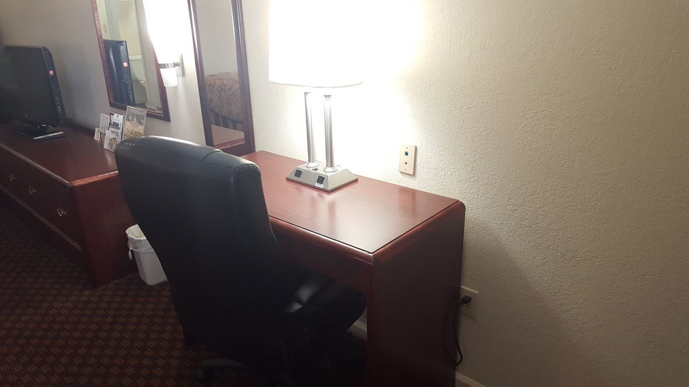 Red Roof Inn & Suites Rome Luaran gambar